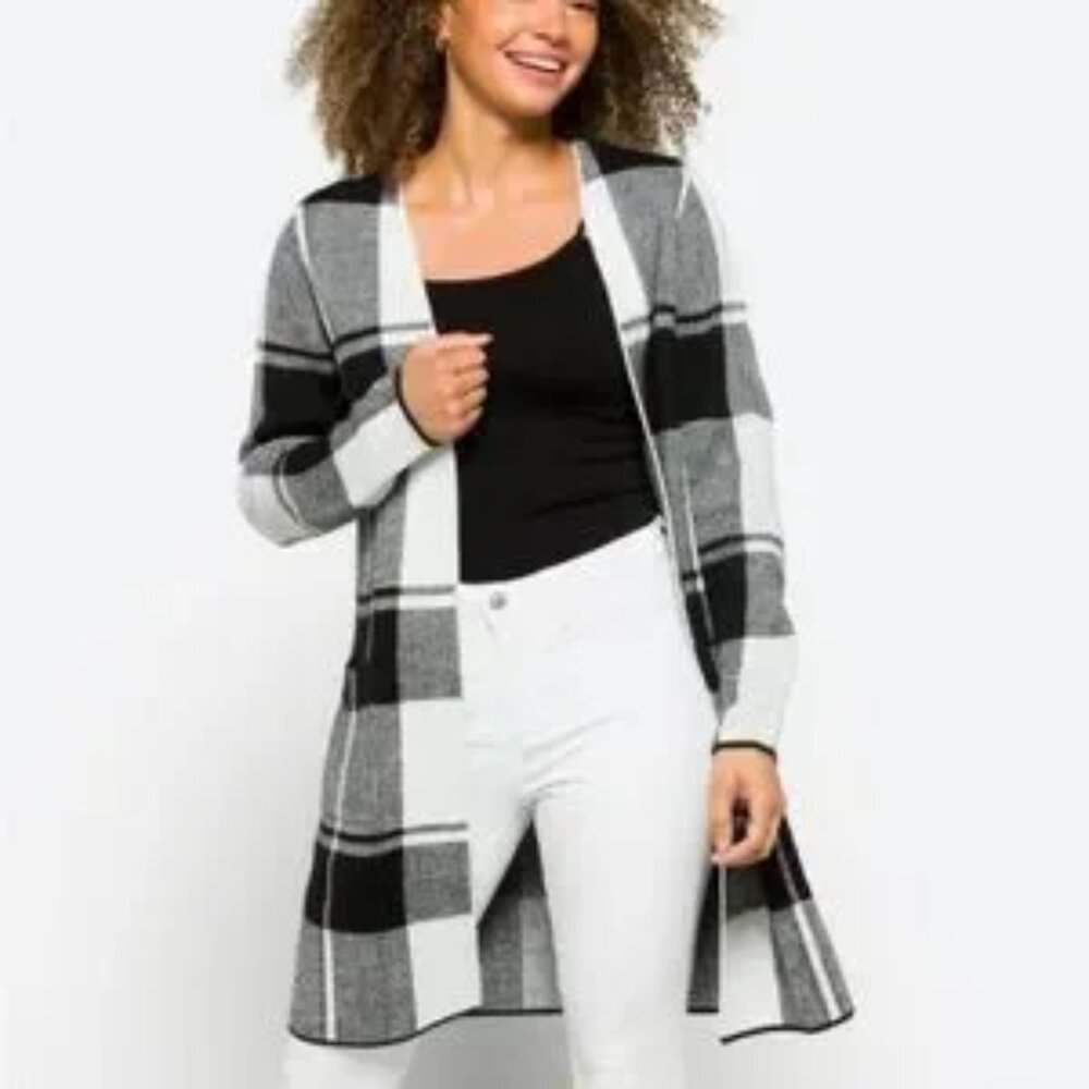 EUC Fortune + Ivy "Sawyer" Black & White Plaid Cardigan/Duster Size Small